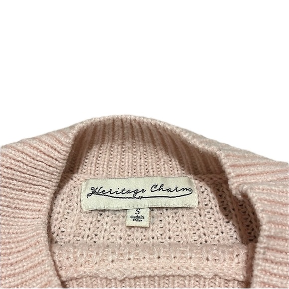 Francesca’s Pink Sweater - Picture 2 of 7